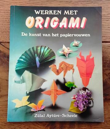 Werken met origami - de kunst van het papiervouwen  beschikbaar voor biedingen