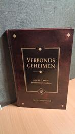 Verbonds geheimen - Ds. A. Hoogerland, Boeken, Ophalen of Verzenden, Gelezen, Christendom | Protestants