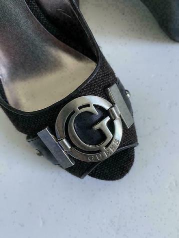 E908 Nieuw GUESS maat 38 open schoenen pumps hak zwart ac542 beschikbaar voor biedingen
