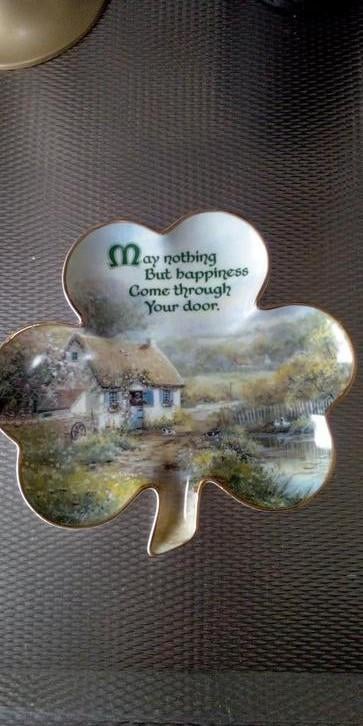 Porseleinen Klaverblad Bord met Ierse Tekst, Ophalen