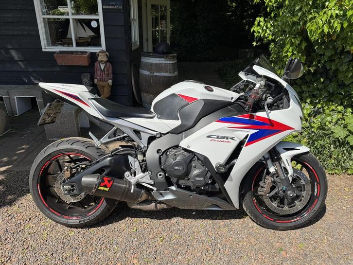Honda CBR 1000RR Fireblade ABS AKRAPOVIC (bj 2013), Motoren, Motoren | Honda, Bedrijf, Overig, meer dan 35 kW, ABS