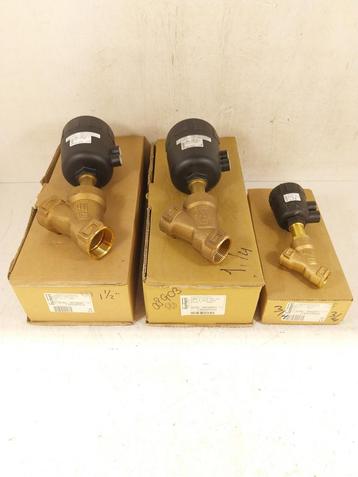 Burkert type 2000 pneumatische ventielen div. maten. beschikbaar voor biedingen