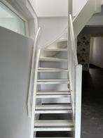 Houten halfslag trap, Ophalen, Zo goed als nieuw, 2 tot 4 meter