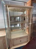 Vitrine servies kast in super mooie staat luxe Turri, Huis en Inrichting, Kasten | Vitrinekasten, Ophalen, Zo goed als nieuw, 25 tot 50 cm