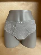 Fantasie string maat s model estelle 9357, Verzenden, Grijs, String