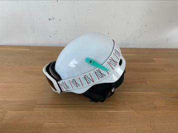 Kinderskihelm met bril NIEUW beschikbaar voor biedingen