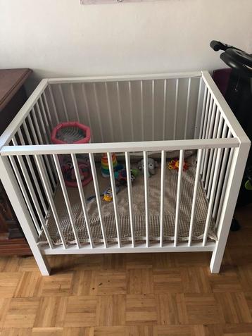 Baby box beschikbaar voor biedingen