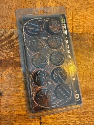 Gamer’s Grass Spaceship Bases 30mm (Blue) – 10x beschikbaar voor biedingen