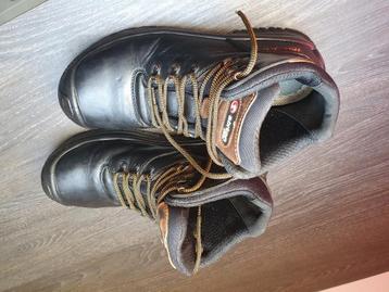 werkschoenen sixton peak maat 43 beschikbaar voor biedingen