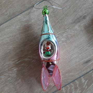 Zeer aparte kerstbal raket 20 cm  beschikbaar voor biedingen