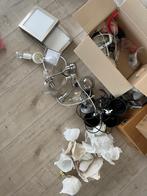 Volle doos met lampen lichtbronnen E27 plafonnieres spots, Huis en Inrichting, Lampen | Losse lampen, Ophalen, Gebruikt, Minder dan 30 watt