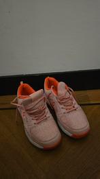 Hockeyschoenen Brabo mt 37, Ophalen of Verzenden, Zo goed als nieuw, Schoenen