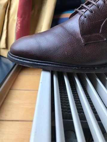 Greve lage nette veter schoenen, maat 10,5 H, kleur bruin. beschikbaar voor biedingen
