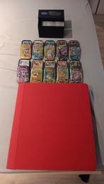 Grote map pokemon bulk kaarten + prismatic Tins (2000 bulk), Ophalen, Zo goed als nieuw, Meerdere kaarten
