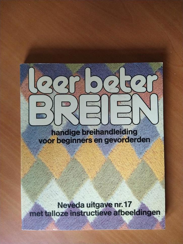 Leer beter breien met Neveda, Boeken, Hobby en Vrije tijd, Zo goed als nieuw, Breien en Haken, Ophalen of Verzenden