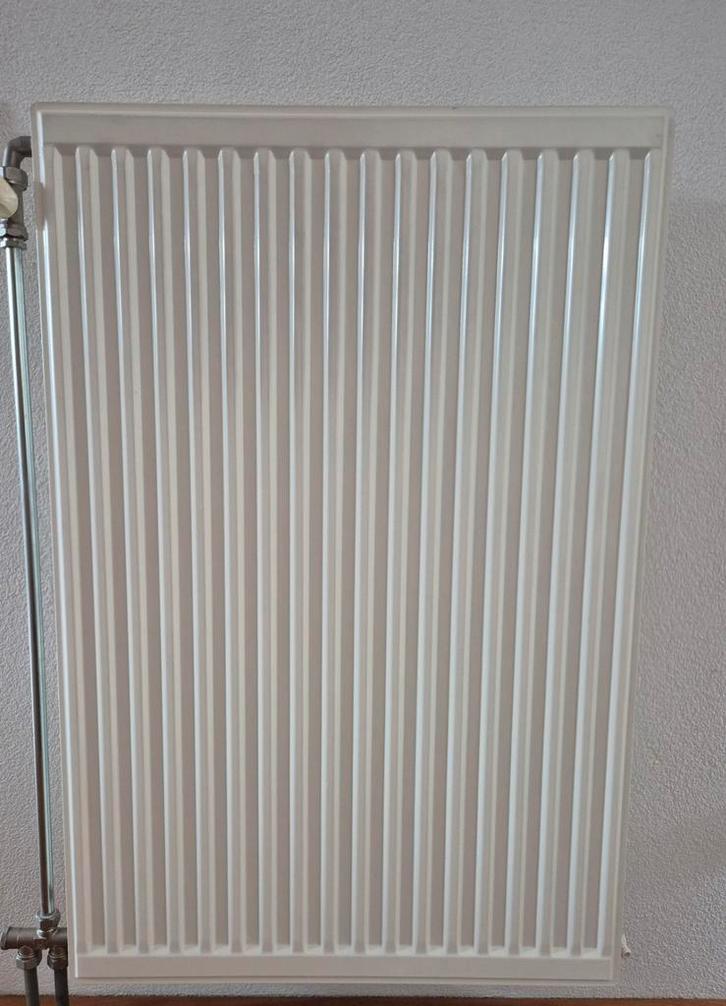 Stelrad Radiator - nooit gebruikt, nog in de verpakking, Doe-het-zelf en Verbouw, Verwarming en Radiatoren, Nieuw, Radiator, 500 tot 800 watt
