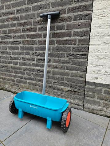 Gardena strooiwagen beschikbaar voor biedingen