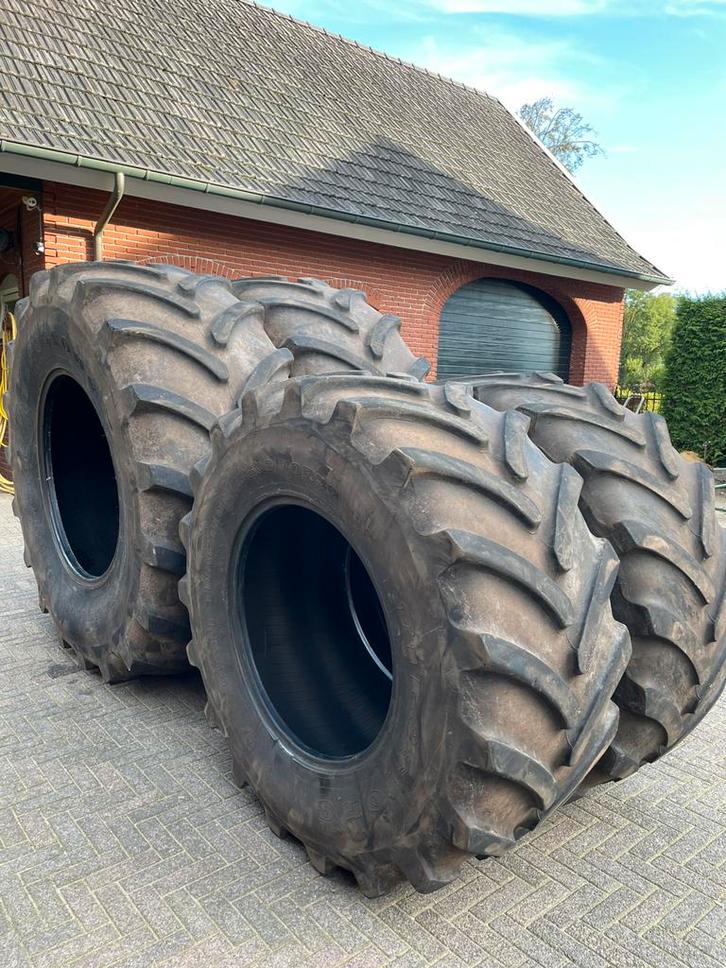 Firestone maxi traxion IF800/70R38 & IF600/70R30, Zakelijke goederen, Agrarisch | Onderdelen | Banden, Velgen en Assen, Ophalen