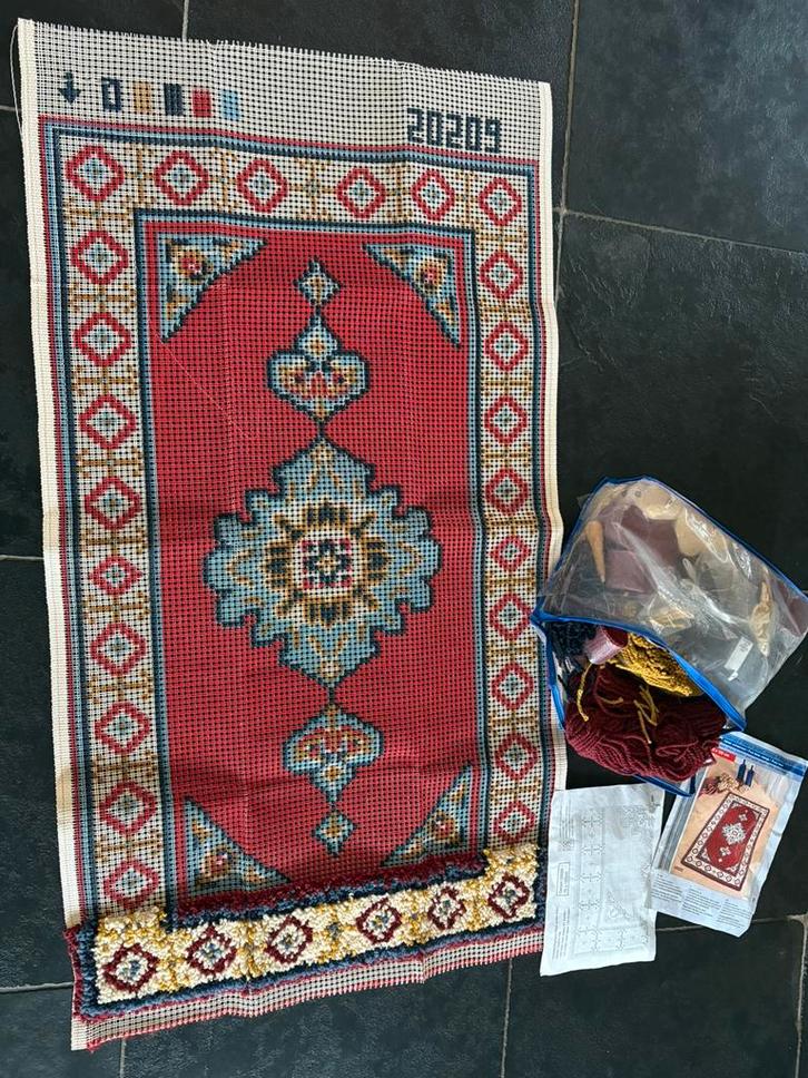 Smyrna knooppakket tapijt inclusief zuiver scheerwol, Hobby en Vrije tijd, Breien en Haken, Haken, Wol of Garen, Ophalen of Verzenden