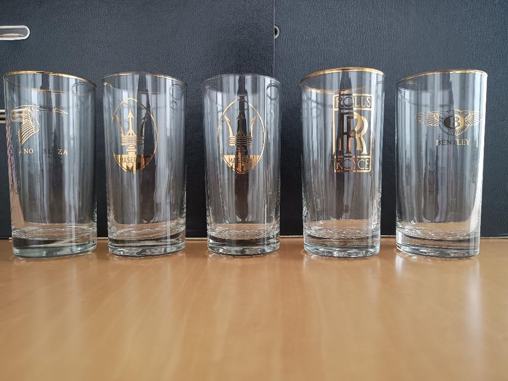 Te koop: 5 drinkglazen met automerk opdruk, 13.5 cm hoog, Verzamelen, Glas en Borrelglaasjes, Ophalen, Gebruikt, Frisdrankglas