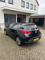 Toyota Auris 1.8 Full Hybrid PANO, Stof, Zwart, 4 cilinders, Cruise Control