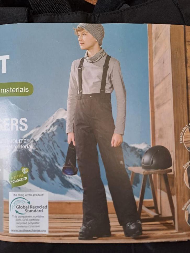 Zwarte Skibroek Kindermaat 134/140, Kinderen en Baby's, Kinderkleding | Maat 140, Nieuw, Jongen of Meisje, Broek, Ophalen of Verzenden