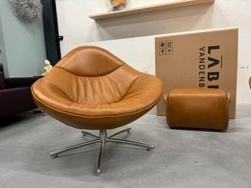 Nieuw in Doos Label Hidde Fauteuil Soft Bovino Naturel Gin beschikbaar voor biedingen