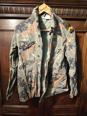 Legerjas camouflage kleding carnaval maat 48 beschikbaar voor biedingen