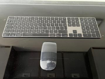 Apple Draadloos toetsenbord en muis (zwart) beschikbaar voor biedingen