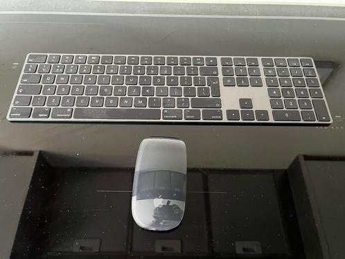 Apple Draadloos toetsenbord en muis (zwart), Computers en Software, Toetsenborden, Zo goed als nieuw, Qwerty, Draadloos, Toetsenbord en muis-set