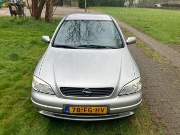 Opel Astra 1.6 I 2000 Grijs beschikbaar voor biedingen