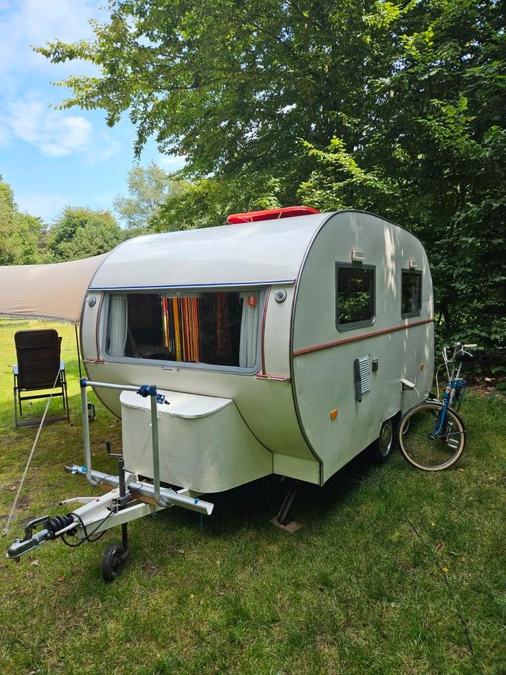 Zelfbouw caravan 1968., Caravans en Kamperen, Caravans, Particulier, tot en met 3, 500 - 750 kg, Standaardzit, Hobby, Dwarsbed