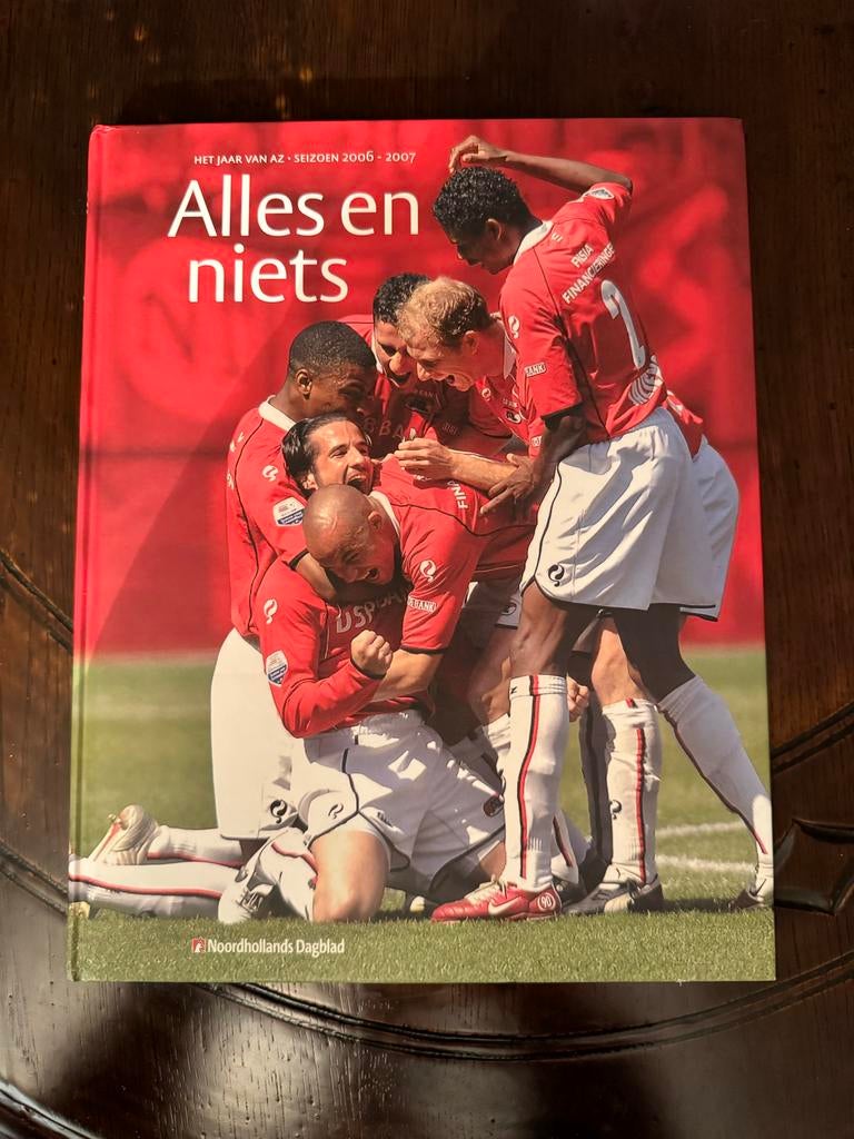 Alles en Niets - AZ Seizoen 2006-2007, Ophalen of Verzenden, Zo goed als nieuw, Balsport