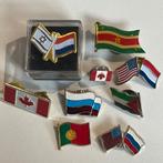 8x pin / speld met vlag vlaggen, Verzamelen, Speldjes, Pins en Buttons, Ophalen of Verzenden, Gebruikt, Overige onderwerpen, Speldje of Pin