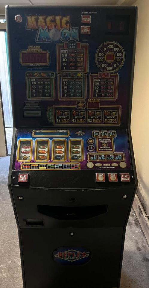 Gokkast magic moon, Verzamelen, Automaten | Gokkasten en Fruitautomaten, Gebruikt, Euro, Met sleutels, Ophalen of Verzenden