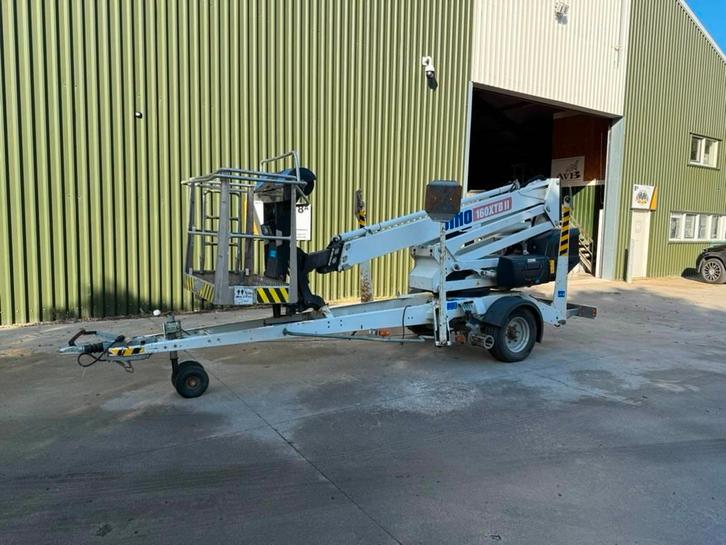 Dino 160 XTB aanhangwagen hoogwerker 16m accu / mover, Zakelijke goederen, Machines en Bouw | Liften, Steigers en Ladders