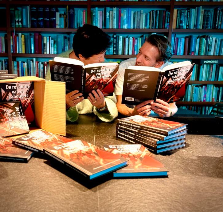 Gratis Sint Gedicht - Persoonlijk & Uniek! +  gebonden boek, Diversen, Sinterklaas, Nieuw, Ophalen of Verzenden