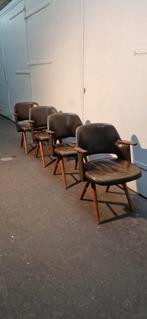 Pastoe leren stoelen, Ophalen, Gebruikt