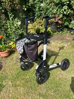 Mooie Topro Troya G2, maat M rollator, kleur Wit, Ophalen, Opvouwbaar, Zo goed als nieuw