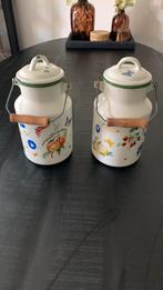 2 Emaille Melkbussen, Ophalen