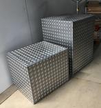 Presentatie kubus, traanplaat, 60x50x50 en 60x60x80 cm, Ophalen, Gebruikt