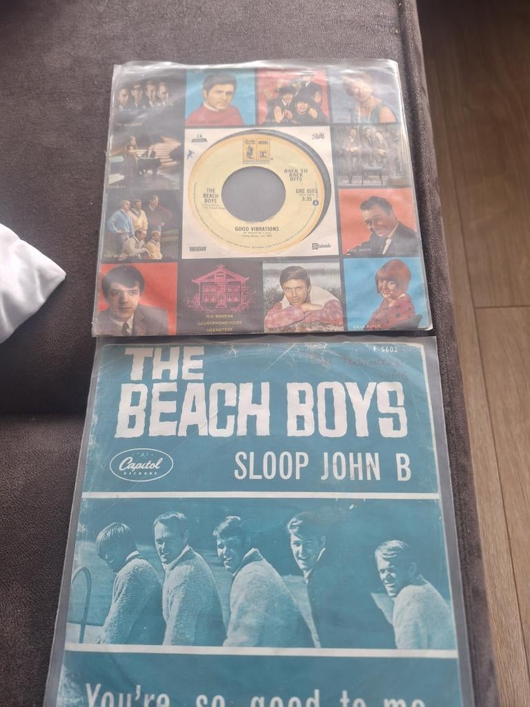 The beach boys 2 keer sloop john b good vibrations, Cd's en Dvd's, Vinyl Singles, Ophalen of Verzenden, Zo goed als nieuw, Pop