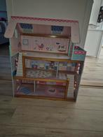 Houten poppenhuis, Ophalen