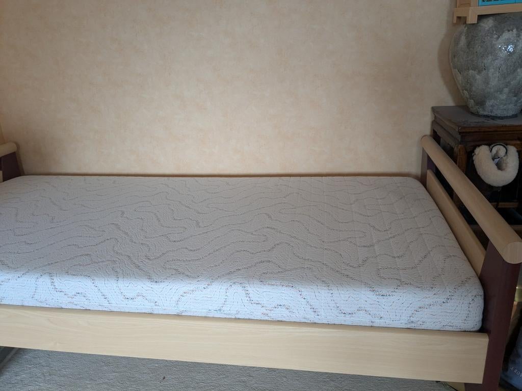 Eenpersoons bed inclusief matras, Ophalen, 90 cm, Eenpersoons, Wit