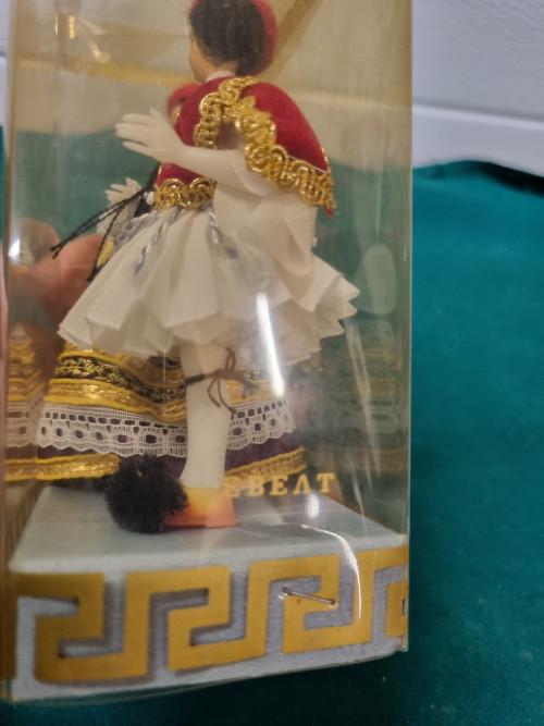 -	Poppen bruid en bruidegom griekenland vintage, Verzamelen, Poppen, Ophalen of Verzenden, 'T Olde Gre-j, Info@toldegrej.nl, Endepoelstraat 20f Didam