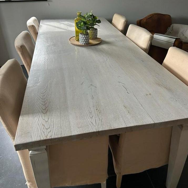 Massief eiken eettafel en 6 stoelen (set), Ophalen of Verzenden, Gebruikt, Landelijk, 6 tot 8 stoelen