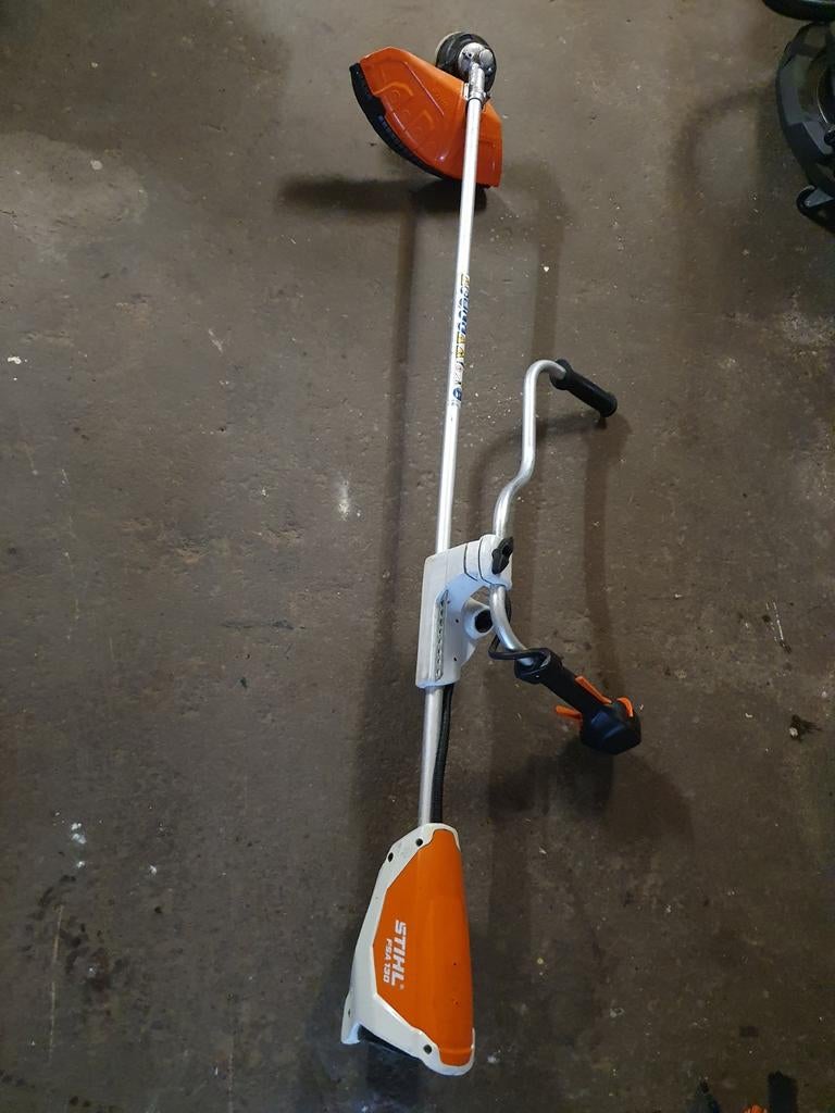 Stihl fsa 130 bosmaaier, Ophalen, Gebruikt, Benzine