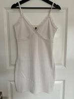 Creme geribbelde jurk met kanten details, Maat 38/40 (M), Beige, Nieuw, Ophalen of Verzenden