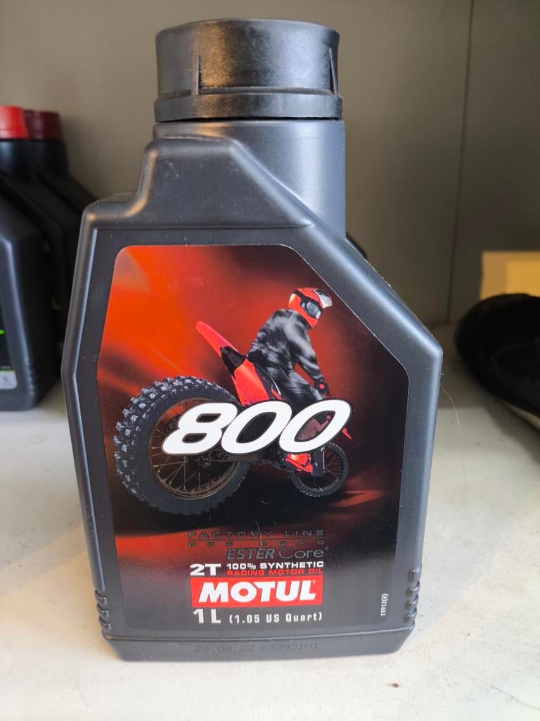 Motul 800 2T Factory Line 100% Synthetische Racing Olie, Ophalen of Verzenden