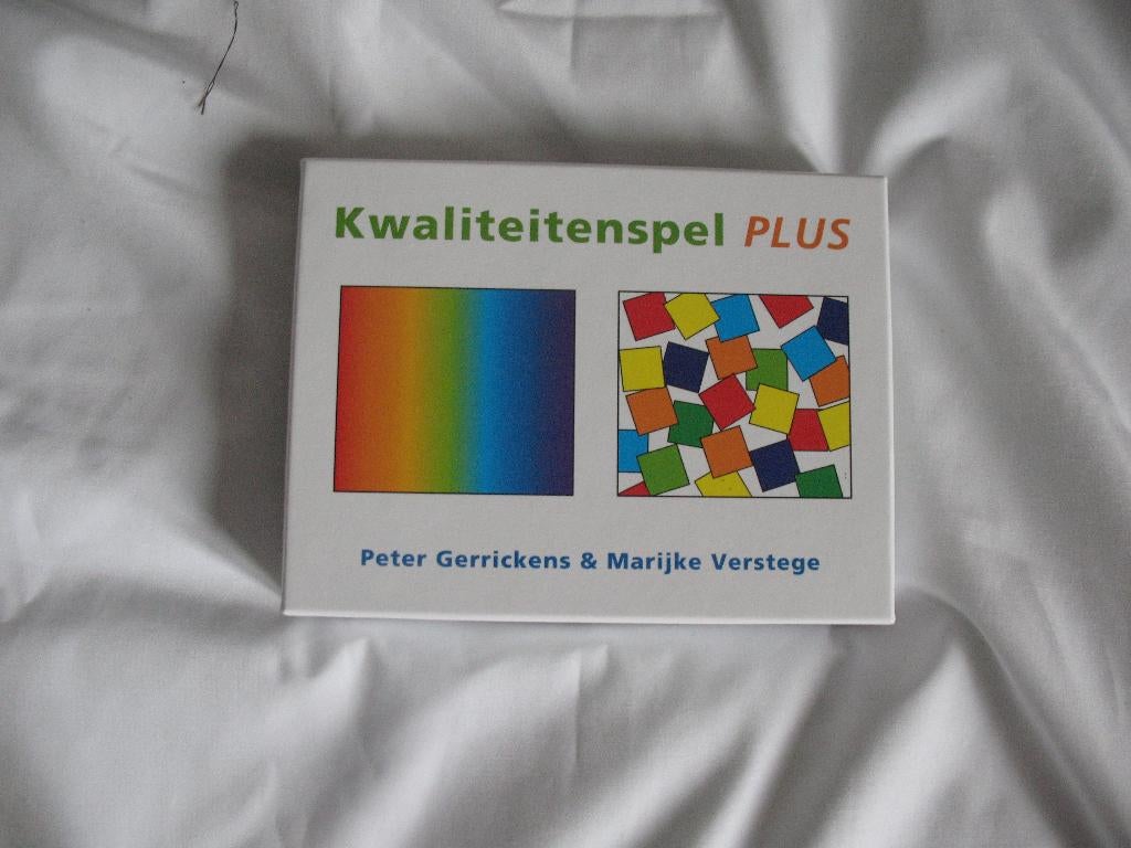 Kwaliteitenspel PLUS Kaartspel Gerrickens en Verstege, Ophalen of Verzenden, Zo goed als nieuw